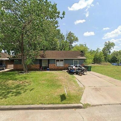 5542 Groveton St, Houston, TX 77033