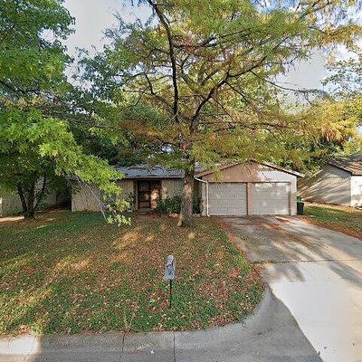 5633 Denise Dr, Haltom City, TX 76148