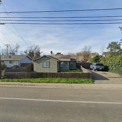 5642 Arboga Rd, Olivehurst, CA 95961