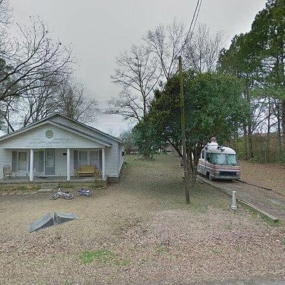 486 N Newburger Ave, Bruce, MS 38915