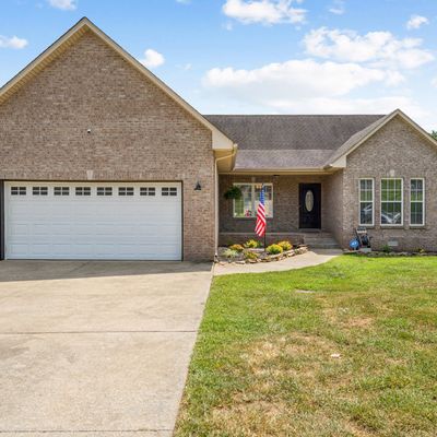 492 Comanche Ct, Clarksville, TN 37042