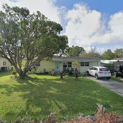 512 63 Rd Avenue Dr W, Bradenton, FL 34207