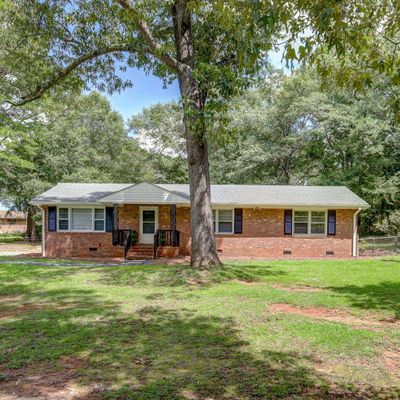 68 Beverly Hills Dr, Spartanburg, SC 29301