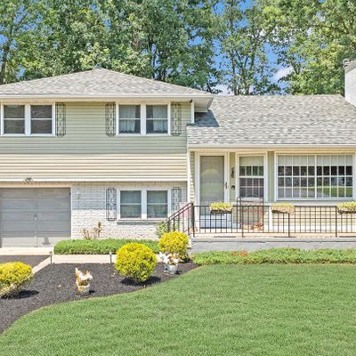 68 Pindale Dr, Elmer, NJ 08318