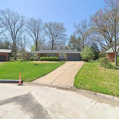 7332 Forest Haven Est, Saint Louis, MO 63123