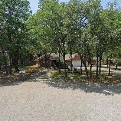 6 W Mohawk Ln, Belton, TX 76513