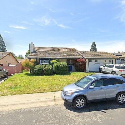 610 Oakshire Dr, Ione, CA 95640