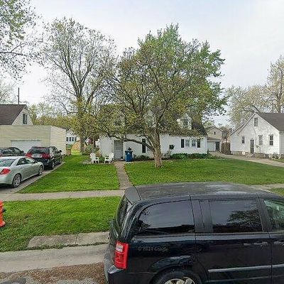 611 W Farragut St, Crown Point, IN 46307