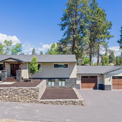 61151 Parrell Rd, Bend, OR 97702