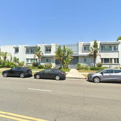 6130 Coldwater Canyon Ave #15, North Hollywood, CA 91606