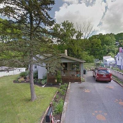 65 Creek Rd, Manchester, PA 17345