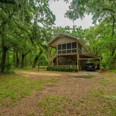 8389 Chisolm Plantation Rd, Edisto Island, SC 29438