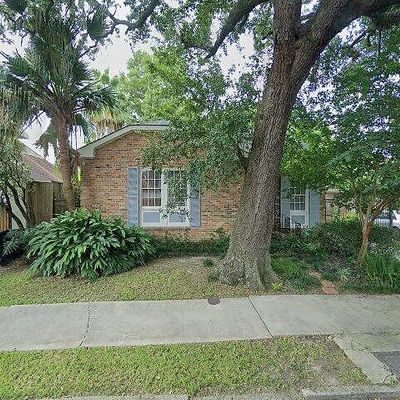 86 Versailles Blvd, New Orleans, LA 70125