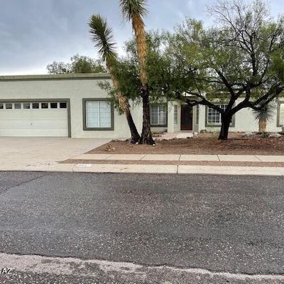 8657 E Getsinger Ln, Tucson, AZ 85747