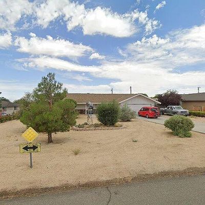 8759 San Diego Dr, Yucca Valley, CA 92284