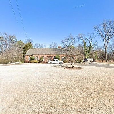 888 Twinkletown Rd, Memphis, TN 38116