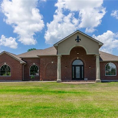 917 Trina Ln, Sulphur, LA 70663