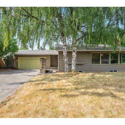 921 Ne 153 Rd Ave, Portland, OR 97230