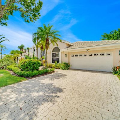 7876 Travlers Tree Dr, Boca Raton, FL 33433