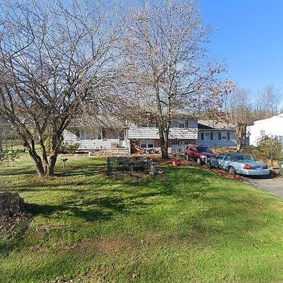 8 Apple Blossom Ln, New Fairfield, CT 06812