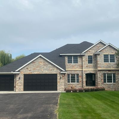 800 Hahn Dr, Shakopee, MN 55379