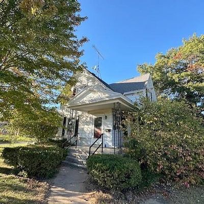 801 Prospect Ave, Portage, WI 53901