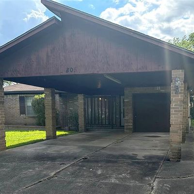 805 Bank Dr, Galena Park, TX 77547