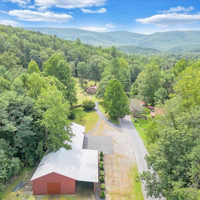 805 Summit Dr, Covington, VA 24426