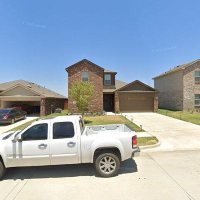 809 Fueller Dr, Aubrey, TX 76227