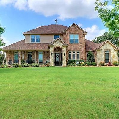 813 Tye Crossing Ct, Burleson, TX 76028