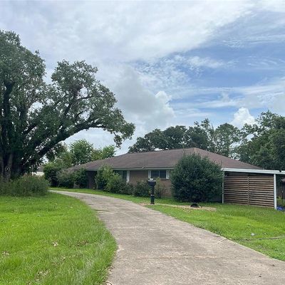 1001 Rosharon Rd, Alvin, TX 77511