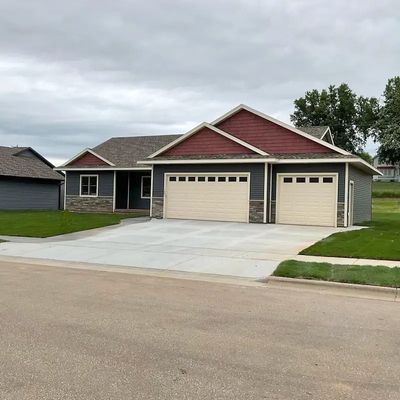 1005 Valley View Dr, Holmen, WI 54636