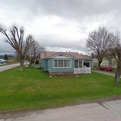 1006 W Clay Ave, Chewelah, WA 99109