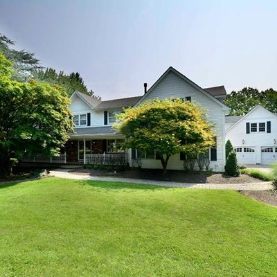 101 E Crescent Ave, Mahwah, NJ 07430