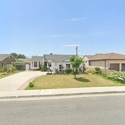 11161 Ticonderoga Dr, Los Alamitos, CA 90720