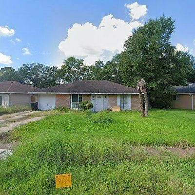 11307 Barrett Brae Dr, Houston, TX 77072