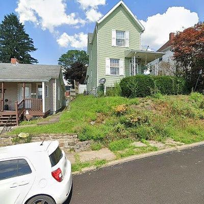 1026 Bruce St, Washington, PA 15301