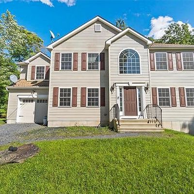 1037 Bear Swamp Rd, East Stroudsburg, PA 18302