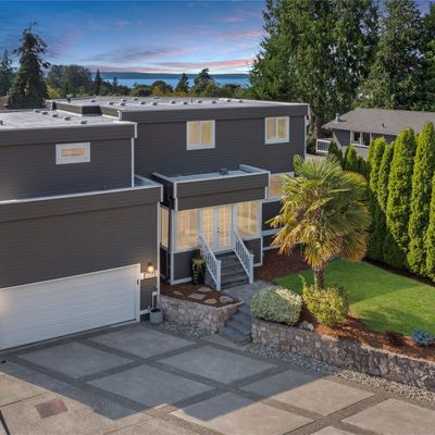 1228 8 Th Ave S, Edmonds, WA 98020