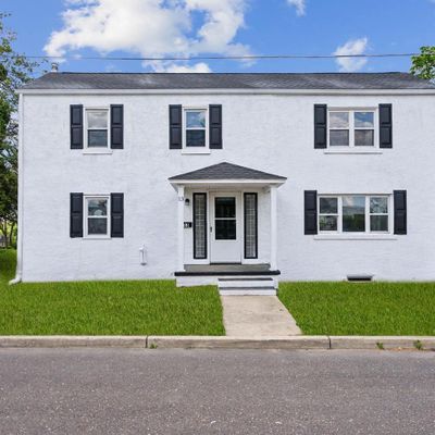 13 Baptist Ln, Blackwood, NJ 08012