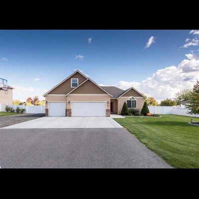 1313 Road 54, Pasco, WA 99301