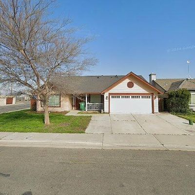 1330 El Cajon Ln, Los Banos, CA 93635