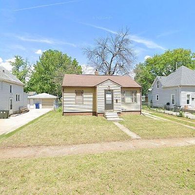 117 French St, Waterloo, IA 50703