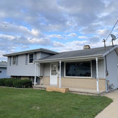 1206 Harding St, Little Chute, WI 54140