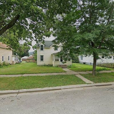 1212 Kane St, La Crosse, WI 54603