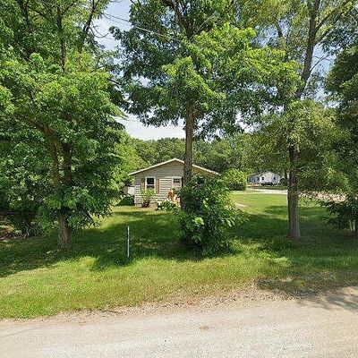 1446 Riblet Rd, Muskegon, MI 49445