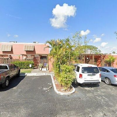 1460 Fairway Rd, Pembroke Pines, FL 33026