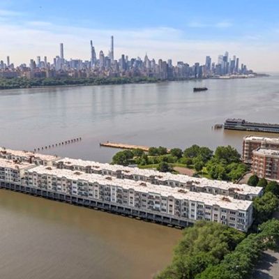 135 The Promenade, Edgewater, NJ 07020