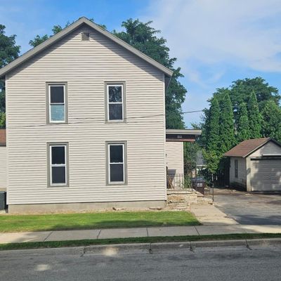 139 S Church St, Whitewater, WI 53190