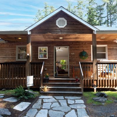 169 Lowe Ln, Friday Harbor, WA 98250